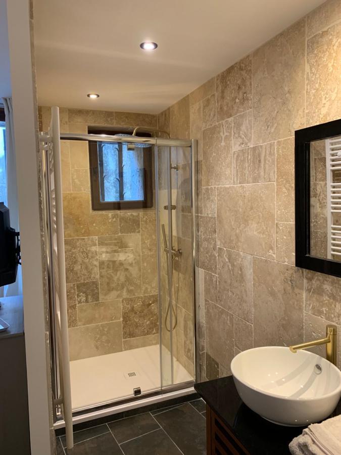 La Bonbonniere Gite De Charme Avec Jacuzzi Malaucène Exteriör bild