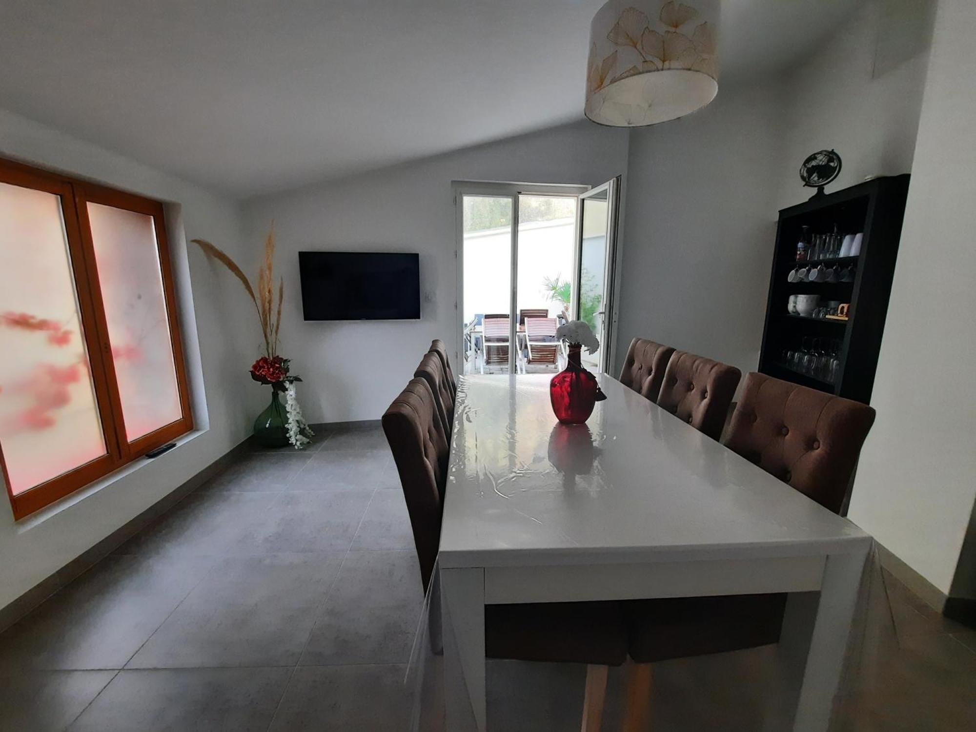 La Bonbonniere Gite De Charme Avec Jacuzzi Malaucène Exteriör bild