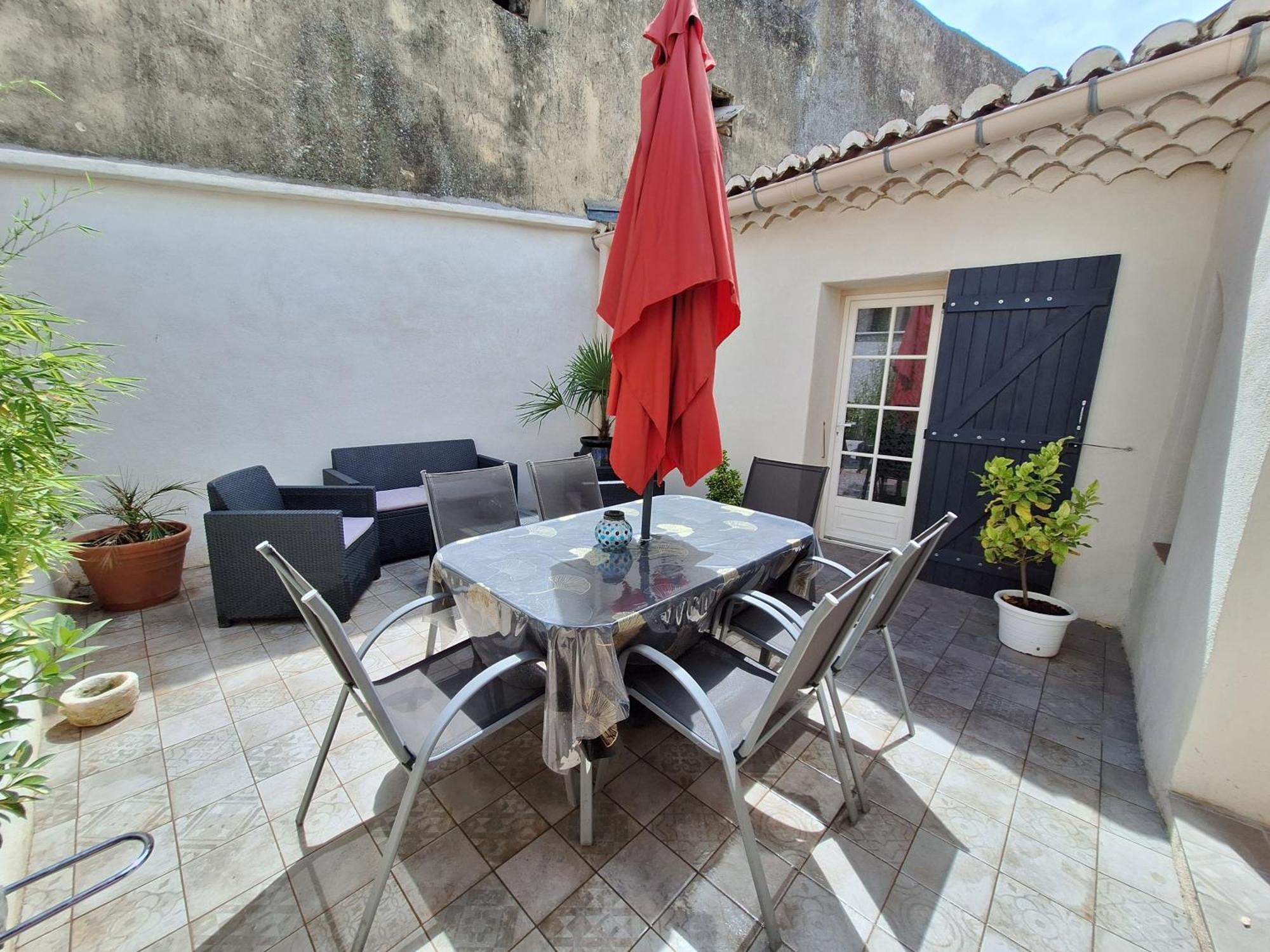 La Bonbonniere Gite De Charme Avec Jacuzzi Malaucène Exteriör bild